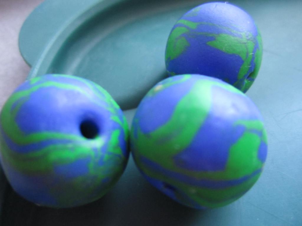 Polymor clay blog post 12-3-12 029